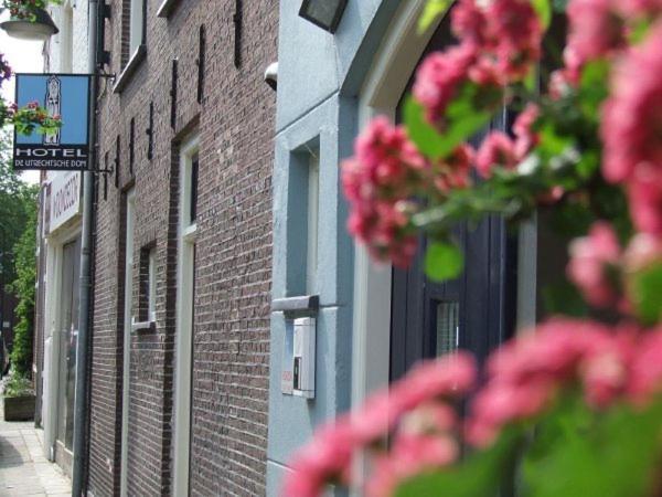 Guesthouse De Utrechtsche Dom Gouda Exteriör bild