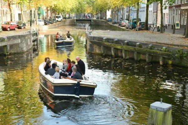 Guesthouse De Utrechtsche Dom Gouda Exteriör bild