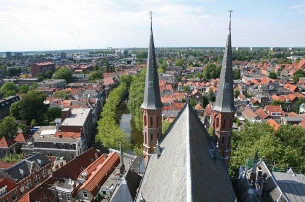 Guesthouse De Utrechtsche Dom Gouda Exteriör bild