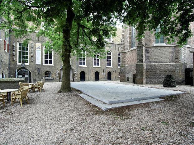 Guesthouse De Utrechtsche Dom Gouda Exteriör bild