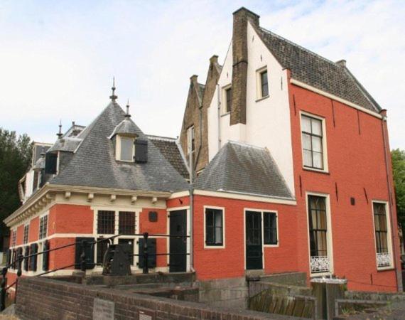 Guesthouse De Utrechtsche Dom Gouda Exteriör bild