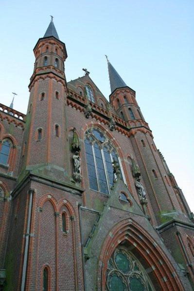 Guesthouse De Utrechtsche Dom Gouda Exteriör bild